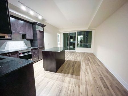 For Lease - 9075 Jane Street Unit# 710, Vaughan, Ontario - Photo 5
