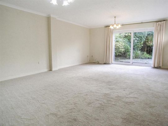 4 bedroom semi-detached house to rent - Photo 1