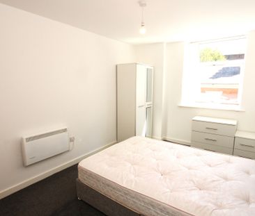 Guild House, 17 Cross Street - Photo 1