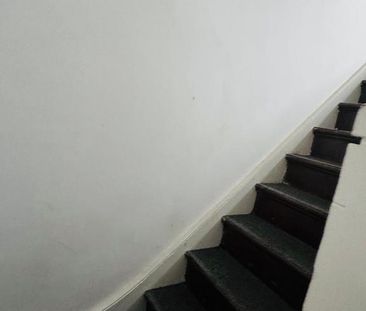 2 bedroom semi-detached house to rent - Photo 4