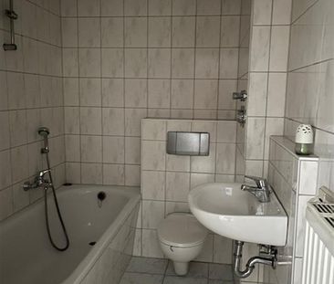 Kleine Wohnung im Erdgeschoss - Photo 2