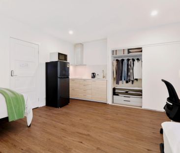 Studio Twin Ensuite - Photo 2