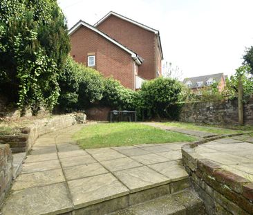 5 bedroom apartment to rent - Photo 3