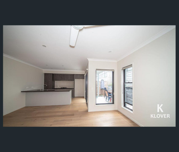 🏡 FOR RENT I 31 Rivina Circuit, Coomera ✨ Modern Family Home in a P... - Photo 2