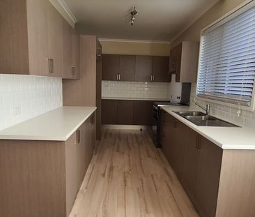 Convenient Location in Taree West! - Photo 6