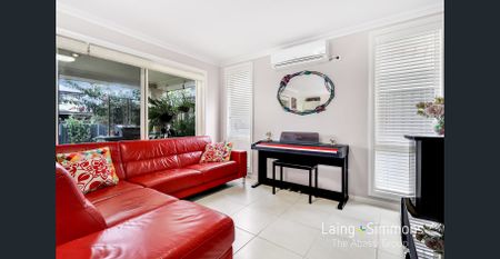 Beautiful and Well Maintained Family Home in an Ideal Location! - Photo 3