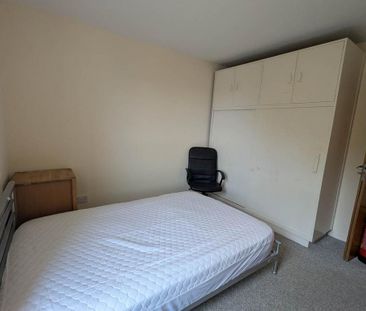 4 bedroom house to rent - Photo 4