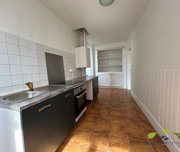 Location Appartement 3 pièces 86m² ST LEONARD DE NOBLAT 87400 - Photo 3