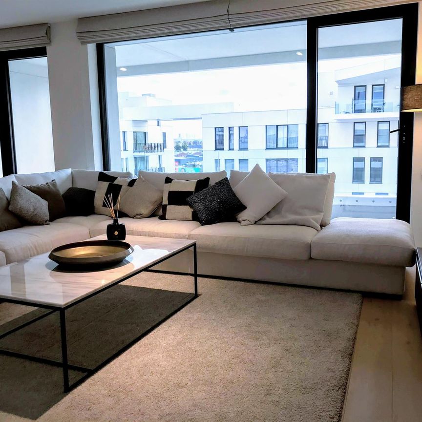 Exceptional apartment - for rent - Photo 1