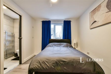 3 bedroom house to rent Victory Street, Manchester, Greater Manchester, M14 - Photo 4