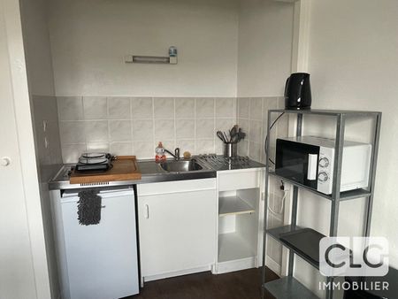 T2 - PROCHE DU CENTRE VILLE - Photo 3