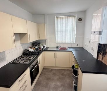 2 bedroom terraced house to rent - Photo 5