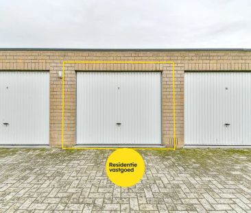 Dakappartement met 3 slaapkamers en garagebox in centrum van Gistel - Photo 4