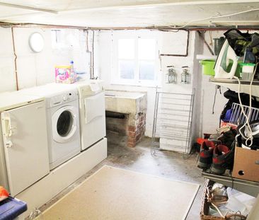 Stanmore Road, Burley, LS4 2RU, Leeds - Photo 4