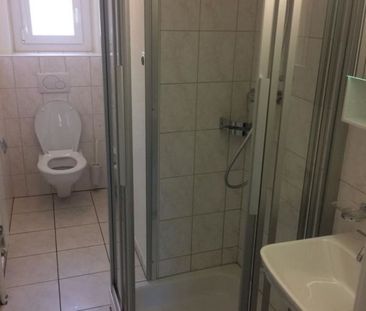 Genossenschaftswohnung (ohne Balkon) Nähe Tissotarena und Tierpark - Photo 4