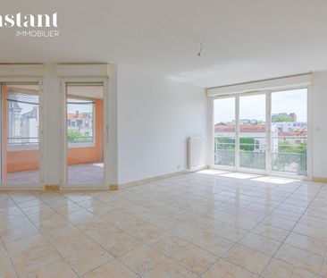 Grand T3 avec loggia à 10 min de gare de Vénissieux, - Photo 3