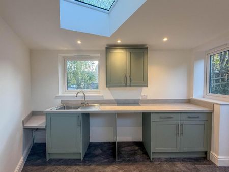 5 bedroom end of terrace house to rent - Photo 5