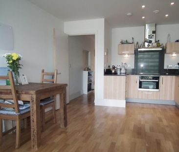 1 bedroom flat to rent - Photo 3