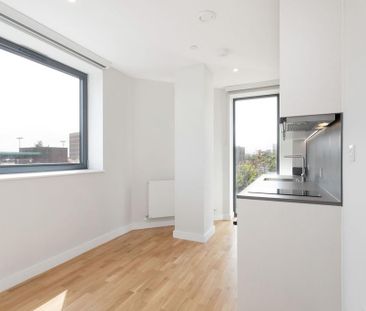 Flat to rent - Photo 6