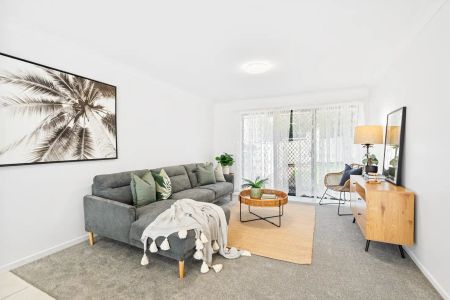 “Bright, Welcoming & Wonderfully Convenient” - Photo 4