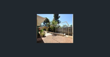 LEDA COSY 3x1 UNIT IN QUIET COMPLEX - Photo 5