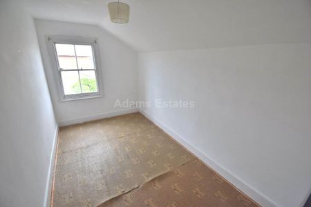 4 bedroom terraced house to rent - Photo 2