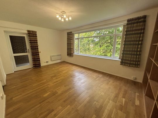 Hilltop Court, Manchester - Photo 1