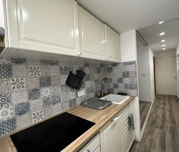 NICE FABRON Grand F1 meublé avec terrasse 34m² - Photo 1