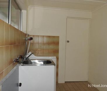 85A Bourke Street, BULLEEN - Photo 6
