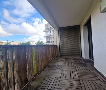 Location Appartement 2 pièces 45m² NANTERRE 92000 - Photo 2