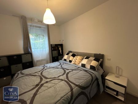 Location Appartement 2 pièces 44m² AGEN 47000 - Photo 4