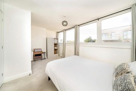 Eastdown Park, Lewisham, SE13 - Photo 2