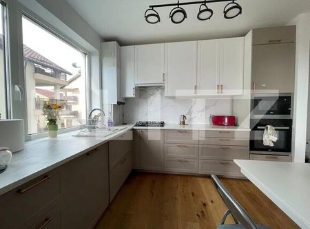 Apartament 4 camere, decomandat, 85 mp, garaj, Europa - Photo 3