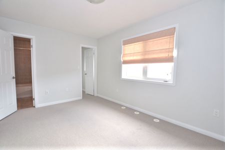 For Lease - 354 Prosser Circle, Milton, Ontario - Photo 3