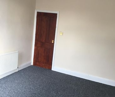 3 Bed Terraced House, Narborough Road, LE3 - Photo 4