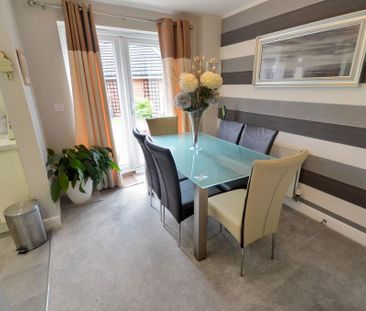 3 bedroom semi-detached house to rent - Photo 3