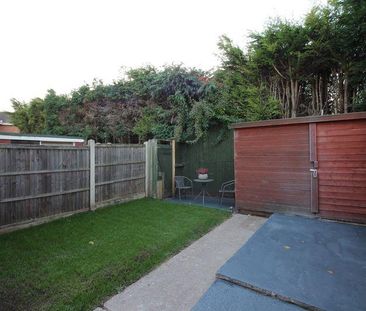 3 bedroom terraced house to rent - Photo 3