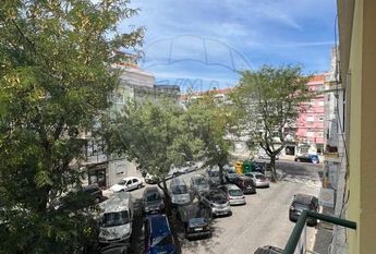 Apartamento T2 em Lisboa