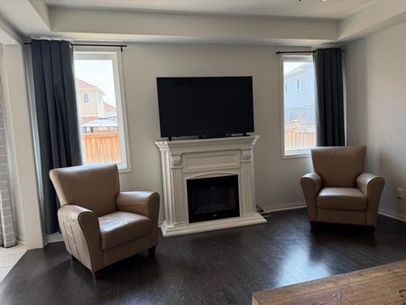 For Lease - 226 Kenneth Cole Drive, Clarington, Ontario - Photo 3