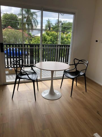 22 Sussex Street, Mitchelton QLD 4053 - Photo 5
