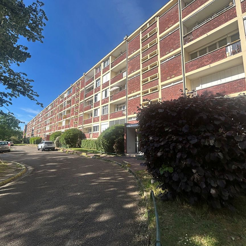 Appartement T4 VERNEUIL SUR SEINE à louer - Photo 1