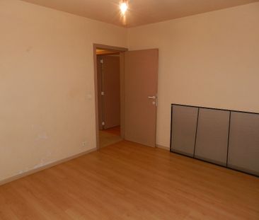 Appartement te huur met twee slaapkamers - Photo 3