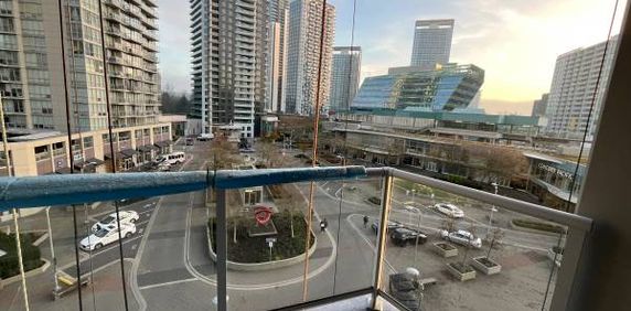 **2min walk SKYTRAIN, Beautiful View, Infinity Towers at Park - Photo 2