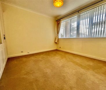 2 bedroom apartment to rent Wellington Court, Grand Avenue, Worthin... - Photo 4