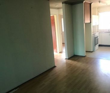 Walking Distance To Liverpool Station & Hospital! - Photo 2