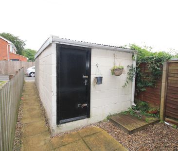 2 bedroom house to rent - Photo 1