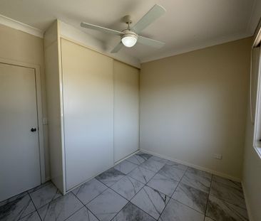 FRESHLY PAINTED TWO BEDROOM GRANNYFLAT - Photo 1