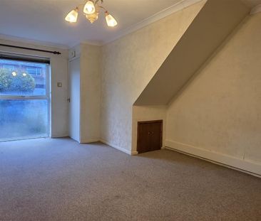 Haston Close, Hereford - Photo 1