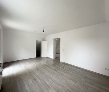 Wohnglück - zentrale 3,5-Zimmer-Wohnung - Photo 1