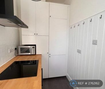1 bedroom flat to rent - Photo 6